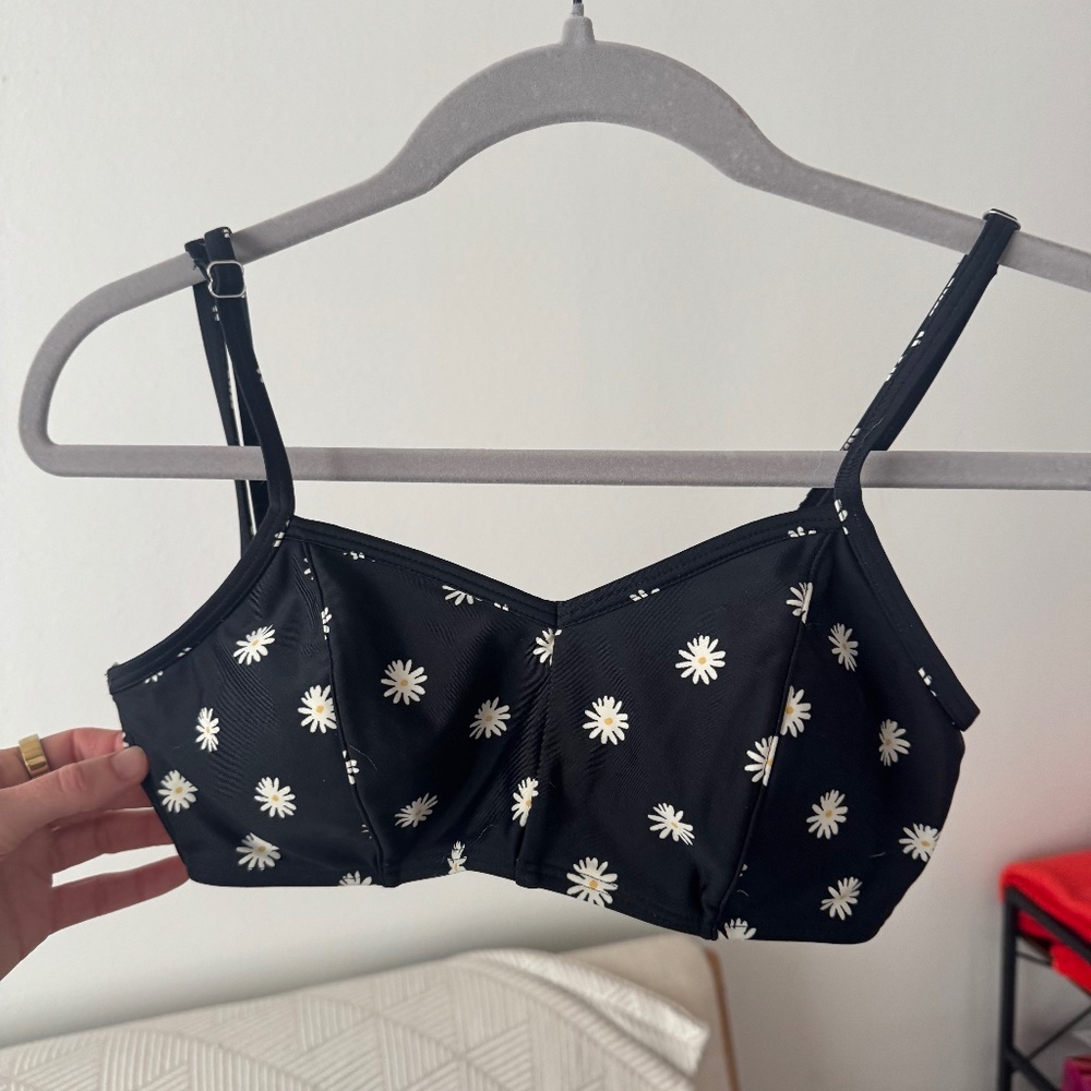 Daisy Flower Bikini Top Size S